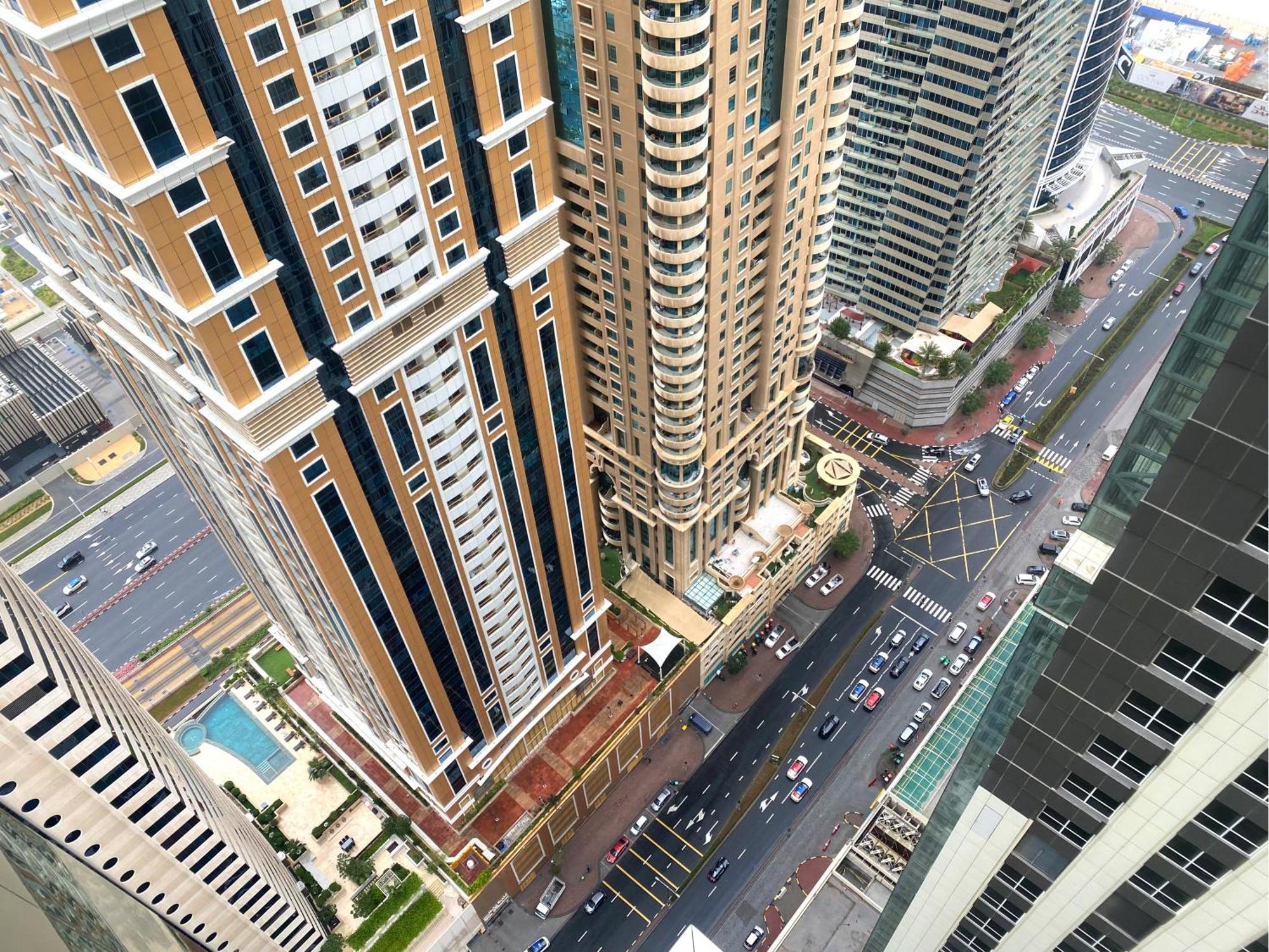 Skyline Haven In Dubai Marina Apartment Exterior photo